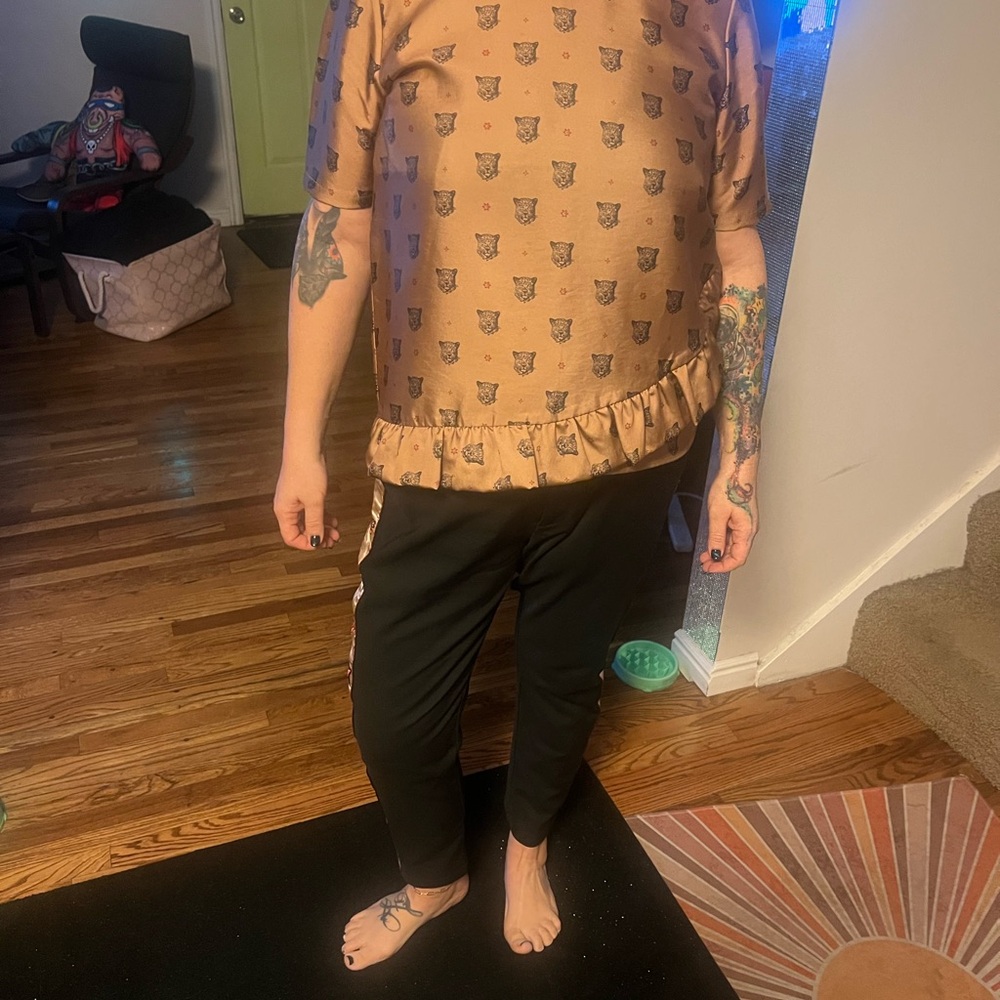 Tan Leopard Print Ruffle Hem Top - Picture 3 of 10